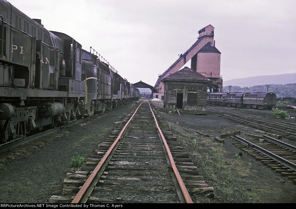 PRR East Altoona Deadline, 1966